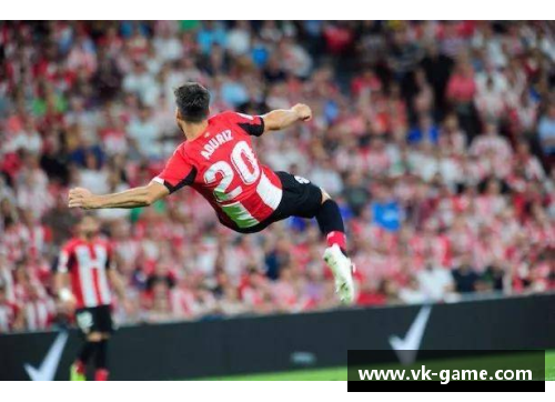 柯蒂斯：职业生涯及其足球成就